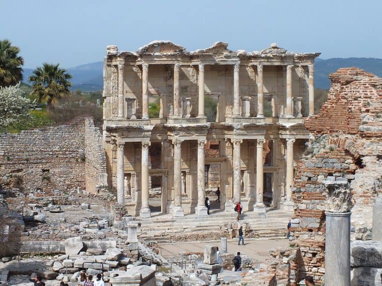 Roman Public Libraries