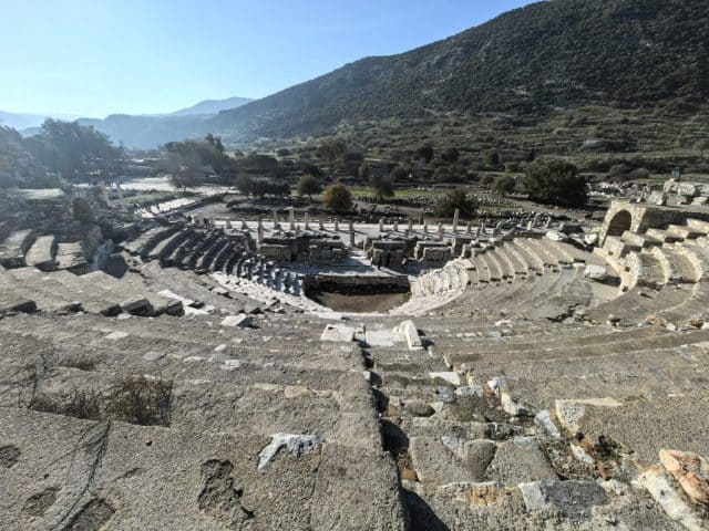 The_Odeon_at_Ephesus_01 (1)